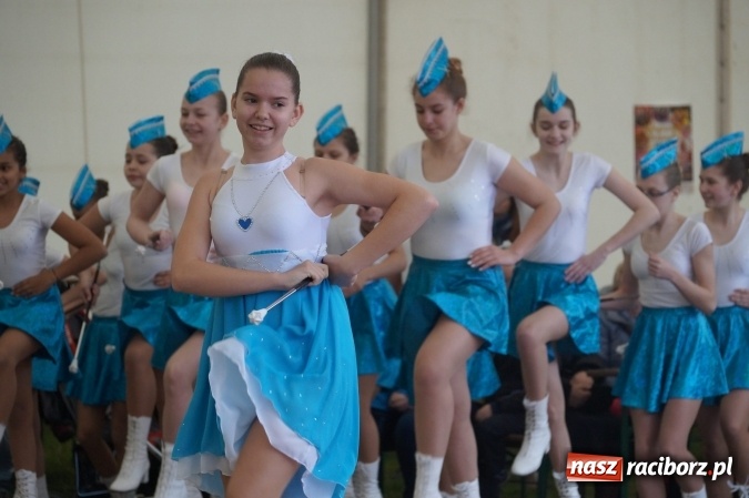 Zdjęcie w galerii na portalu naszraciborz.pl: Gmina talentów! W Nędzy rozpoczął się drugi dzień majówki wiadomości z regionu