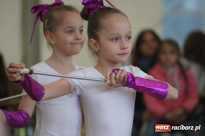 Zdjęcie w galerii na portalu naszraciborz.pl: Gmina talentów! W Nędzy rozpoczął się drugi dzień majówki wiadomości z regionu