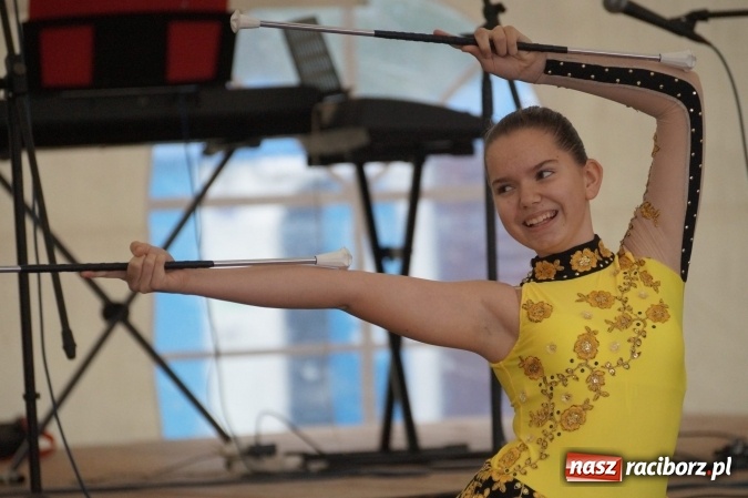 Zdjęcie w galerii na portalu naszraciborz.pl: Gmina talentów! W Nędzy rozpoczął się drugi dzień majówki wiadomości z regionu