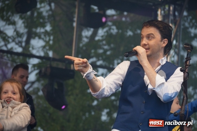 Zdjęcie w galerii na portalu naszraciborz.pl: Tłumy na disco polo w Nędzy! wiadomości z regionu