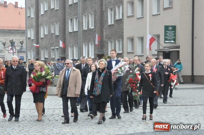 Zdjęcie w galerii na portalu naszraciborz.pl: Święto Narodowe Trzeciego Maja w Raciborzu. Uroczysta parada z udziałem ułanów wiadomości z regionu