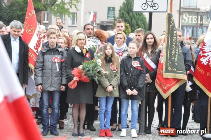 Zdjęcie w galerii na portalu naszraciborz.pl: Święto Narodowe Trzeciego Maja w Raciborzu. Uroczysta parada z udziałem ułanów wiadomości z regionu