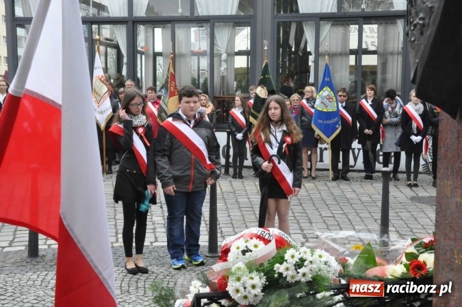 Zdjęcie w galerii na portalu naszraciborz.pl: Święto Narodowe Trzeciego Maja w Raciborzu. Uroczysta parada z udziałem ułanów wiadomości z regionu
