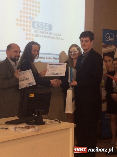Zdjęcie w galerii na portalu naszraciborz.pl: Paweł Plottek - Młodzieżowy Lider Biznesu z Raciborza wiadomości z regionu