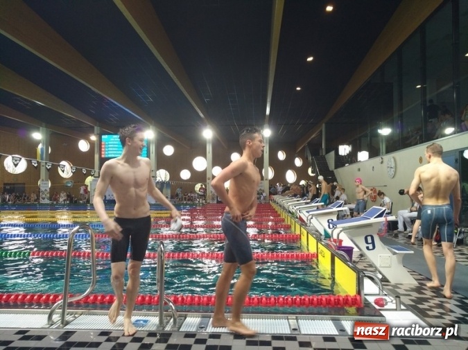 Zdjęcie w galerii na portalu naszraciborz.pl: Pływanie. Dobry start raciborskiego SMS-u w Opolu  wiadomości z regionu