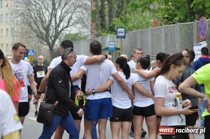 Zdjęcie w galerii na portalu naszraciborz.pl: Rekordowy X Bieg bez granic w Raciborzu. Wygrał Ukrainiec Sergii Rybak wiadomości z regionu