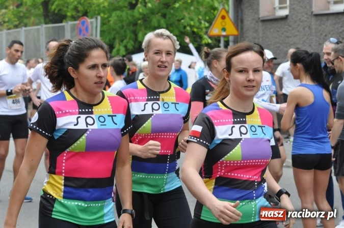 Zdjęcie w galerii na portalu naszraciborz.pl: Rekordowy X Bieg bez granic w Raciborzu. Wygrał Ukrainiec Sergii Rybak wiadomości z regionu