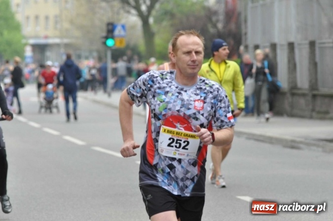 Zdjęcie w galerii na portalu naszraciborz.pl: Rekordowy X Bieg bez granic w Raciborzu. Wygrał Ukrainiec Sergii Rybak wiadomości z regionu