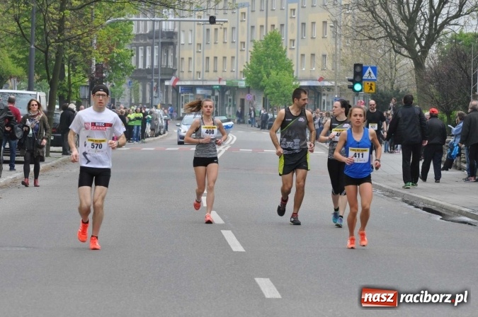 Zdjęcie w galerii na portalu naszraciborz.pl: Rekordowy X Bieg bez granic w Raciborzu. Wygrał Ukrainiec Sergii Rybak wiadomości z regionu
