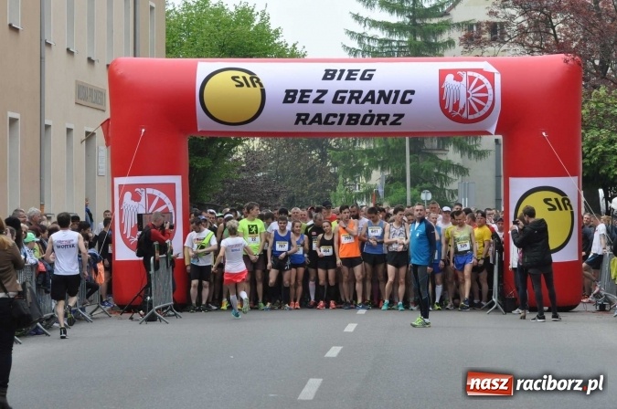 Zdjęcie w galerii na portalu naszraciborz.pl: Rekordowy X Bieg bez granic w Raciborzu. Wygrał Ukrainiec Sergii Rybak wiadomości z regionu