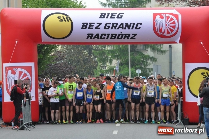 Zdjęcie w galerii na portalu naszraciborz.pl: Rekordowy X Bieg bez granic w Raciborzu. Wygrał Ukrainiec Sergii Rybak wiadomości z regionu