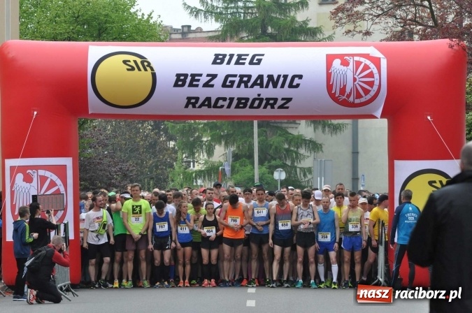 Zdjęcie w galerii na portalu naszraciborz.pl: Rekordowy X Bieg bez granic w Raciborzu. Wygrał Ukrainiec Sergii Rybak wiadomości z regionu