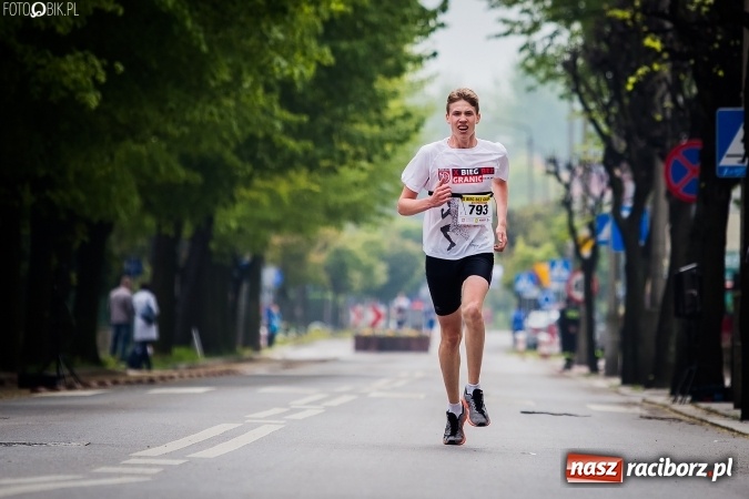 Zdjęcie w galerii na portalu naszraciborz.pl: 4BIEGI Racibórz ściągają coraz więcej sportowców  wiadomości z regionu
