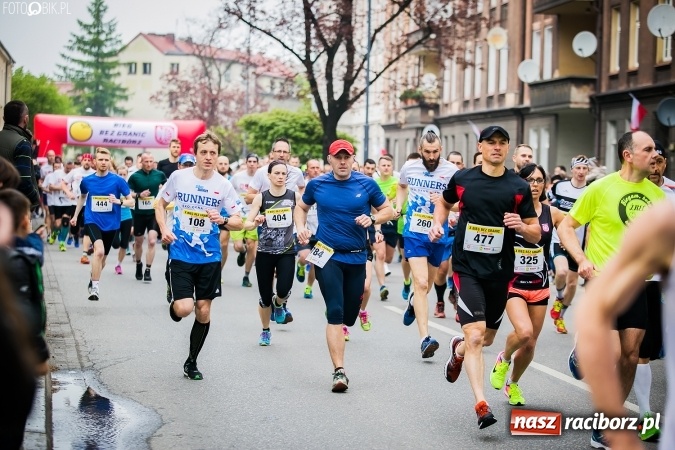 Zdjęcie w galerii na portalu naszraciborz.pl: 4BIEGI Racibórz ściągają coraz więcej sportowców  wiadomości z regionu