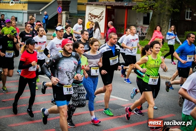 Zdjęcie w galerii na portalu naszraciborz.pl: 4BIEGI Racibórz ściągają coraz więcej sportowców  wiadomości z regionu