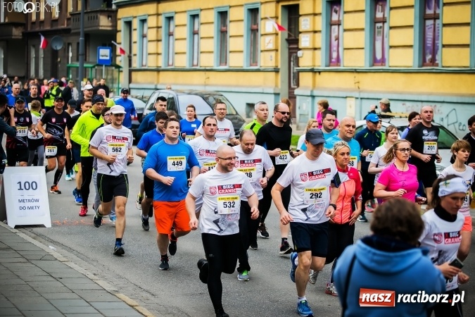 Zdjęcie w galerii na portalu naszraciborz.pl: 4BIEGI Racibórz ściągają coraz więcej sportowców  wiadomości z regionu