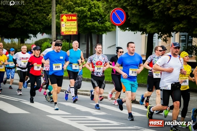 Zdjęcie w galerii na portalu naszraciborz.pl: 4BIEGI Racibórz ściągają coraz więcej sportowców  wiadomości z regionu