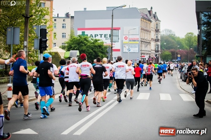 Zdjęcie w galerii na portalu naszraciborz.pl: 4BIEGI Racibórz ściągają coraz więcej sportowców  wiadomości z regionu