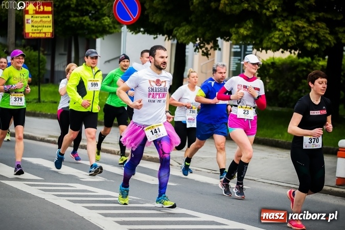 Zdjęcie w galerii na portalu naszraciborz.pl: 4BIEGI Racibórz ściągają coraz więcej sportowców  wiadomości z regionu