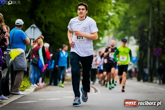 Zdjęcie w galerii na portalu naszraciborz.pl: 4BIEGI Racibórz ściągają coraz więcej sportowców  wiadomości z regionu