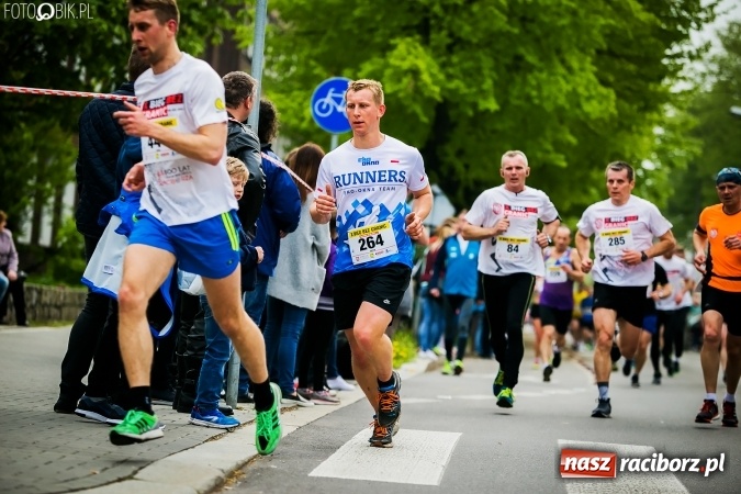 Zdjęcie w galerii na portalu naszraciborz.pl: 4BIEGI Racibórz ściągają coraz więcej sportowców  wiadomości z regionu