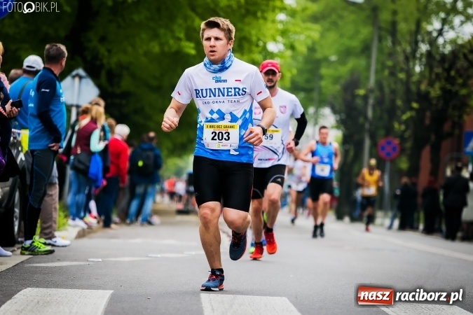 Zdjęcie w galerii na portalu naszraciborz.pl: 4BIEGI Racibórz ściągają coraz więcej sportowców  wiadomości z regionu