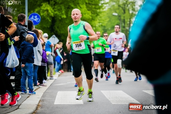 Zdjęcie w galerii na portalu naszraciborz.pl: 4BIEGI Racibórz ściągają coraz więcej sportowców  wiadomości z regionu