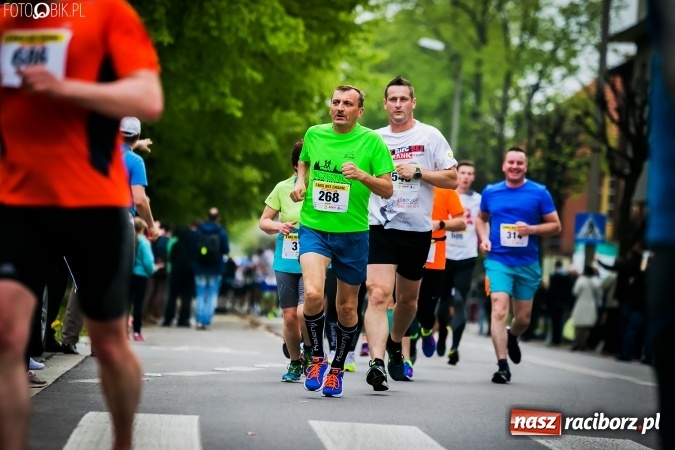 Zdjęcie w galerii na portalu naszraciborz.pl: 4BIEGI Racibórz ściągają coraz więcej sportowców  wiadomości z regionu