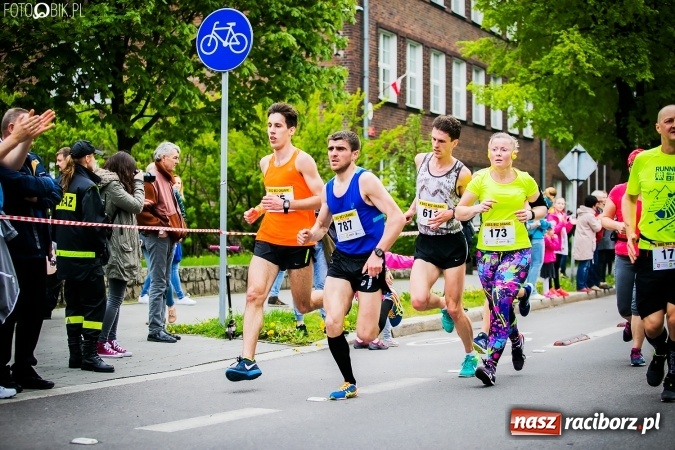 Zdjęcie w galerii na portalu naszraciborz.pl: 4BIEGI Racibórz ściągają coraz więcej sportowców  wiadomości z regionu