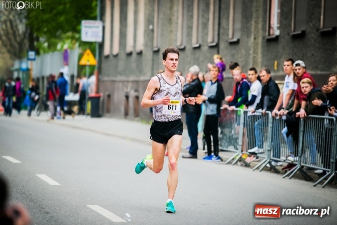 Zdjęcie w galerii na portalu naszraciborz.pl: 4BIEGI Racibórz ściągają coraz więcej sportowców  wiadomości z regionu