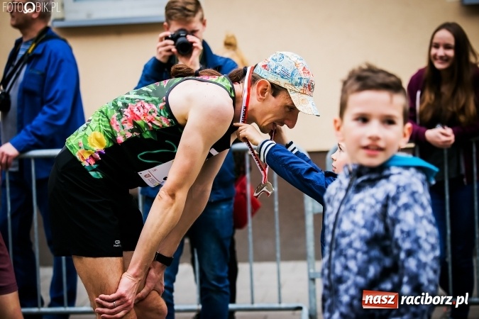 Zdjęcie w galerii na portalu naszraciborz.pl: 4BIEGI Racibórz ściągają coraz więcej sportowców  wiadomości z regionu