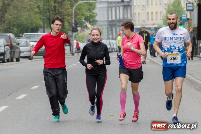 Zdjęcie w galerii na portalu naszraciborz.pl: 4BIEGI Racibórz ściągają coraz więcej sportowców  wiadomości z regionu
