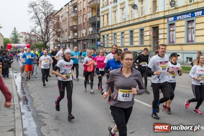 Zdjęcie w galerii na portalu naszraciborz.pl: 4BIEGI Racibórz ściągają coraz więcej sportowców  wiadomości z regionu