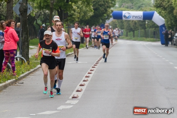 Zdjęcie w galerii na portalu naszraciborz.pl: 4BIEGI Racibórz ściągają coraz więcej sportowców  wiadomości z regionu