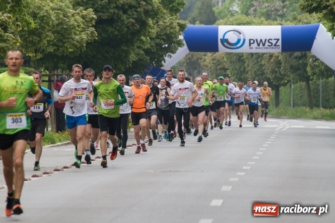 Zdjęcie w galerii na portalu naszraciborz.pl: 4BIEGI Racibórz ściągają coraz więcej sportowców  wiadomości z regionu