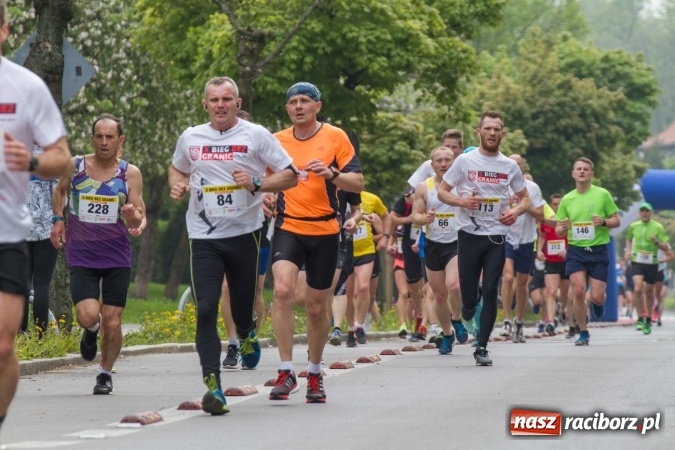 Zdjęcie w galerii na portalu naszraciborz.pl: 4BIEGI Racibórz ściągają coraz więcej sportowców  wiadomości z regionu