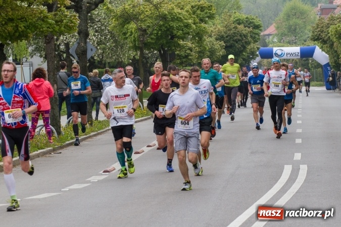 Zdjęcie w galerii na portalu naszraciborz.pl: 4BIEGI Racibórz ściągają coraz więcej sportowców  wiadomości z regionu