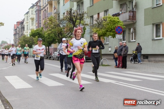 Zdjęcie w galerii na portalu naszraciborz.pl: 4BIEGI Racibórz ściągają coraz więcej sportowców  wiadomości z regionu