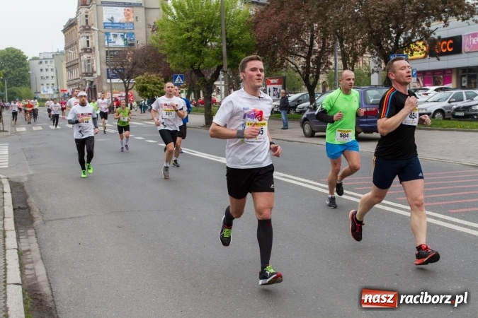 Zdjęcie w galerii na portalu naszraciborz.pl: 4BIEGI Racibórz ściągają coraz więcej sportowców  wiadomości z regionu