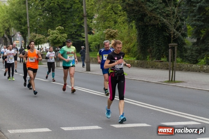 Zdjęcie w galerii na portalu naszraciborz.pl: 4BIEGI Racibórz ściągają coraz więcej sportowców  wiadomości z regionu