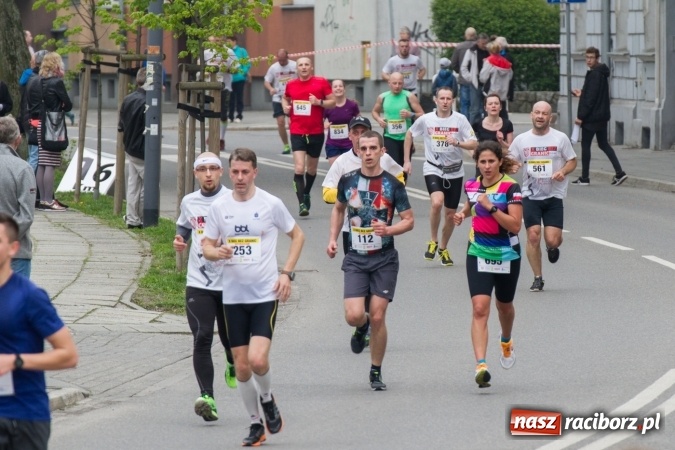 Zdjęcie w galerii na portalu naszraciborz.pl: 4BIEGI Racibórz ściągają coraz więcej sportowców  wiadomości z regionu