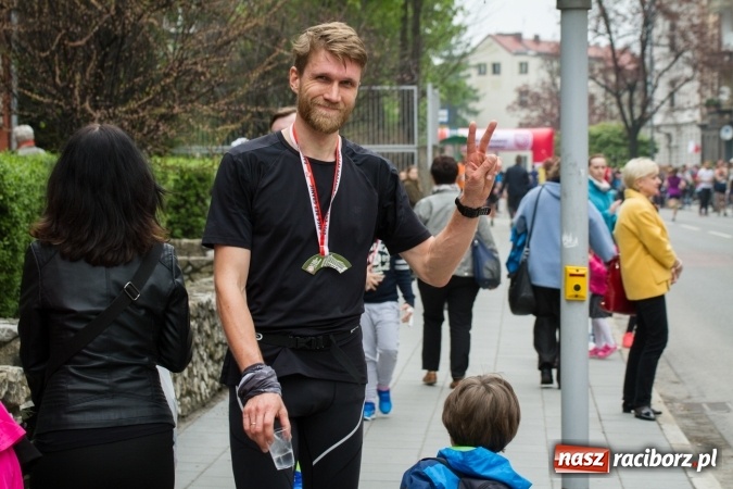 Zdjęcie w galerii na portalu naszraciborz.pl: 4BIEGI Racibórz ściągają coraz więcej sportowców  wiadomości z regionu