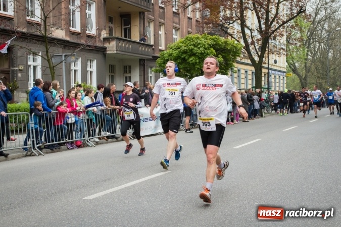 Zdjęcie w galerii na portalu naszraciborz.pl: 4BIEGI Racibórz ściągają coraz więcej sportowców  wiadomości z regionu