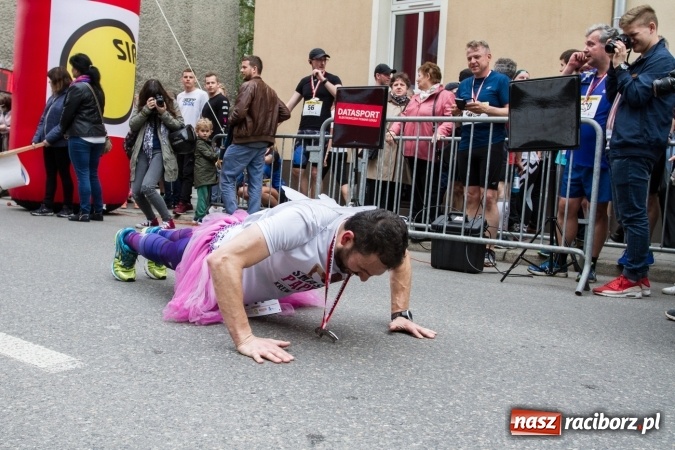 Zdjęcie w galerii na portalu naszraciborz.pl: 4BIEGI Racibórz ściągają coraz więcej sportowców  wiadomości z regionu