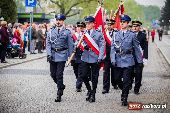 Zdjęcie w galerii na portalu naszraciborz.pl: Witaj maj, piękny maj, U Polaków błogi raj... wiadomości z regionu