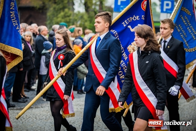Zdjęcie w galerii na portalu naszraciborz.pl: Witaj maj, piękny maj, U Polaków błogi raj... wiadomości z regionu