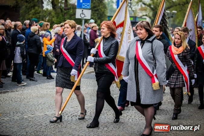 Zdjęcie w galerii na portalu naszraciborz.pl: Witaj maj, piękny maj, U Polaków błogi raj... wiadomości z regionu