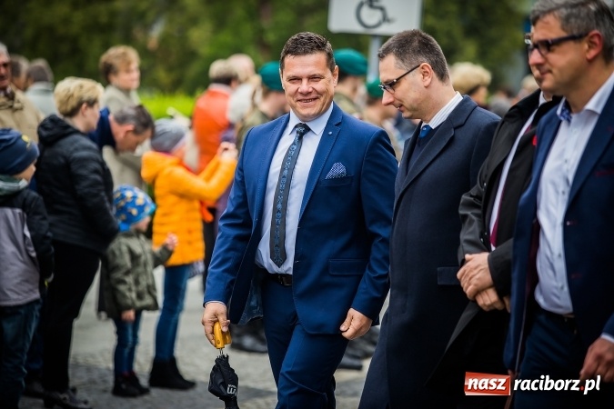 Zdjęcie w galerii na portalu naszraciborz.pl: Witaj maj, piękny maj, U Polaków błogi raj... wiadomości z regionu