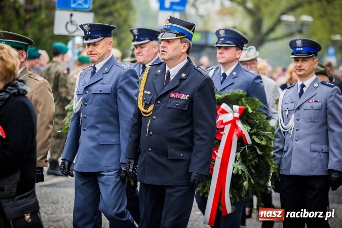 Zdjęcie w galerii na portalu naszraciborz.pl: Witaj maj, piękny maj, U Polaków błogi raj... wiadomości z regionu