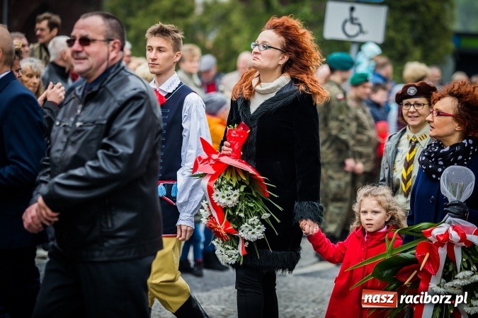Zdjęcie w galerii na portalu naszraciborz.pl: Witaj maj, piękny maj, U Polaków błogi raj... wiadomości z regionu